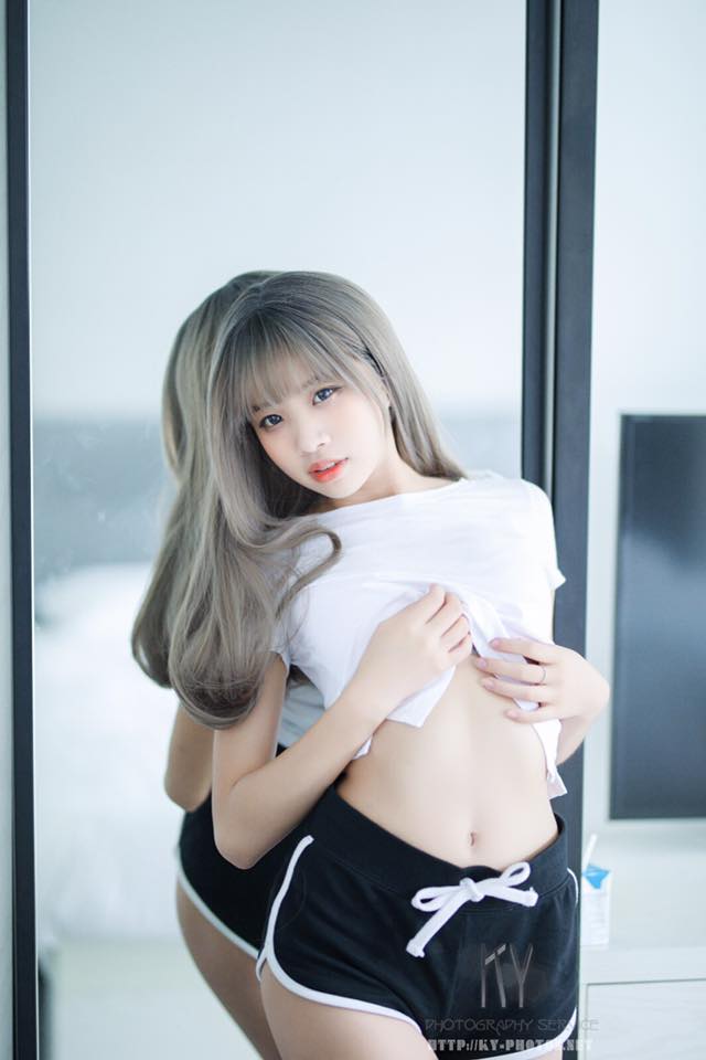這根本是在犯罪！「甜軟爆乳小隻馬」化身兔女郎魅惑你的視神經！