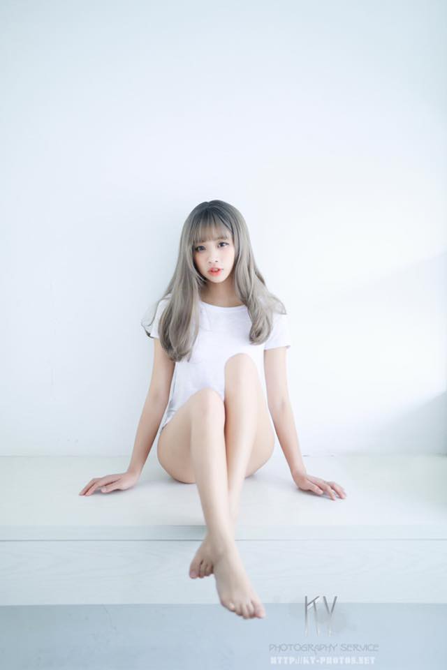 這根本是在犯罪！「甜軟爆乳小隻馬」化身兔女郎魅惑你的視神經！
