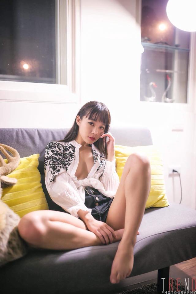 「綑綁系正妹」上空解放只用頭髮遮！超激尺度拍立得抽獎讓你把她帶回家！