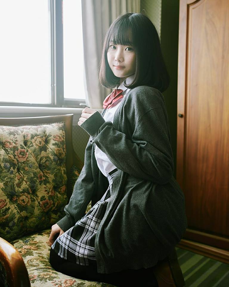 緊縛的「日系學生妹」！性感美乳身材配上禁忌的絕對領域，最誘人軟萌妹！