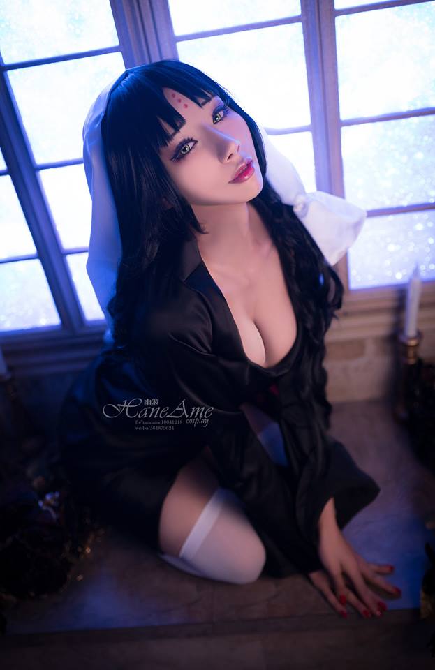 「性感爆乳Coser」雨波超大尺度演出！絕美顏值還有火辣身材完美還原二次元！