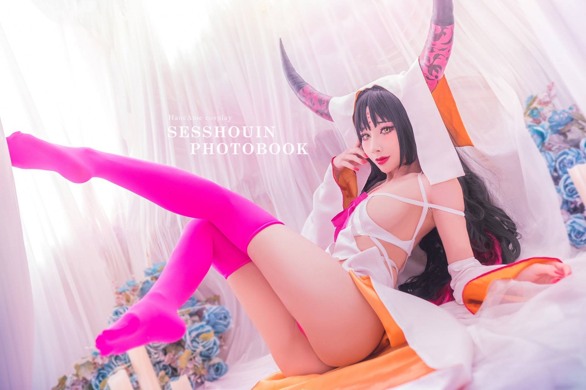 「性感爆乳Coser」雨波超大尺度演出！絕美顏值還有火辣身材完美還原二次元！