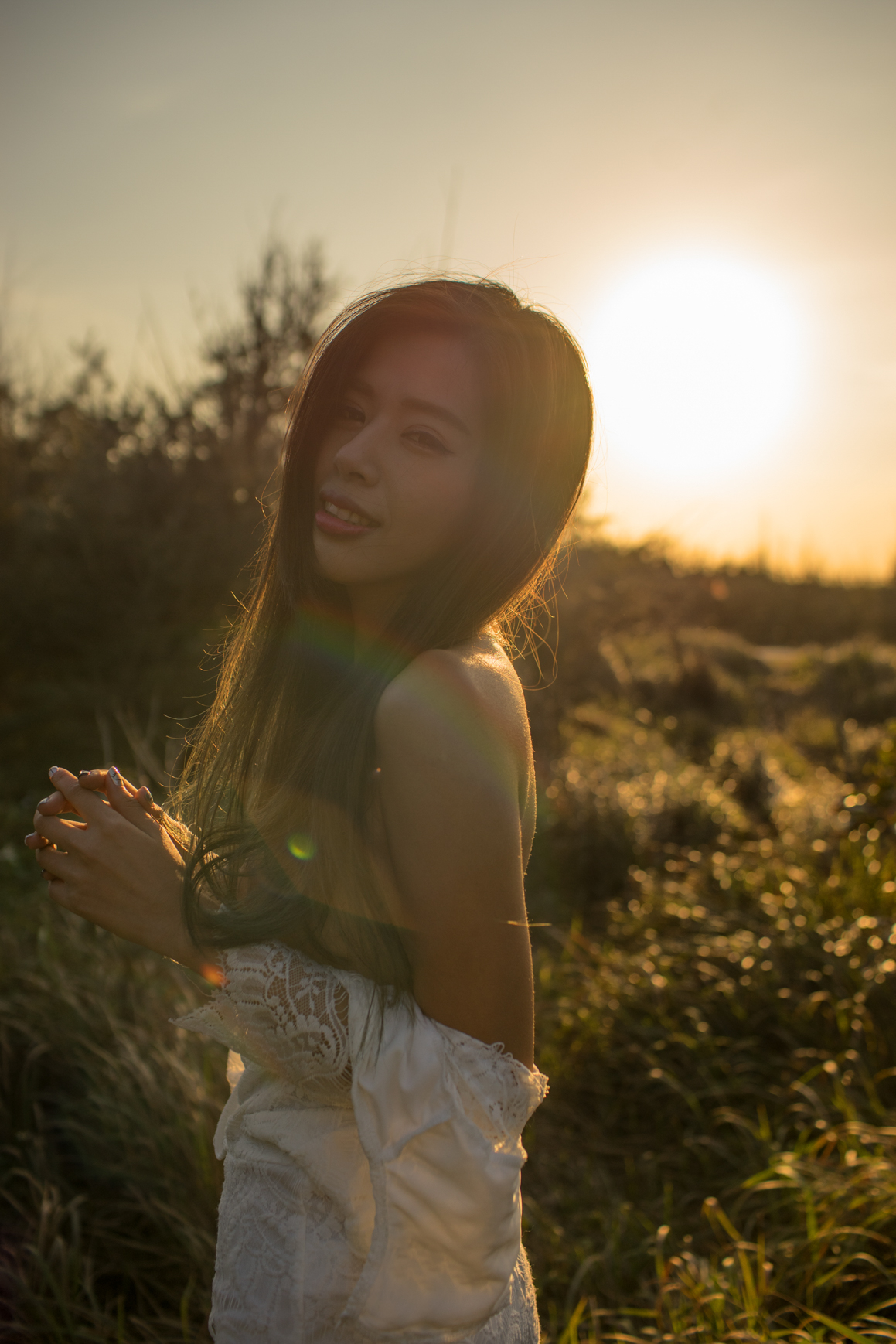 自然與「女體曲線」交融的藝術！攝影師CK鏡下隨著森林跳舞的唯美情慾流動！