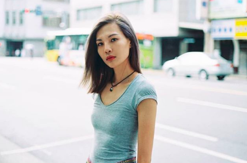 骨感的大尺度！台灣嫩模「上空寫真」突破禁忌，「最美的裸露」讓網友都醉了！