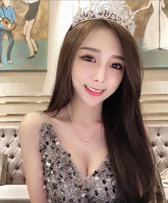 貝貝 的封面照