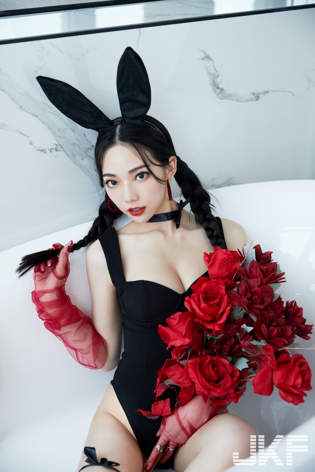 純欲系女孩 啾啾 的封面照