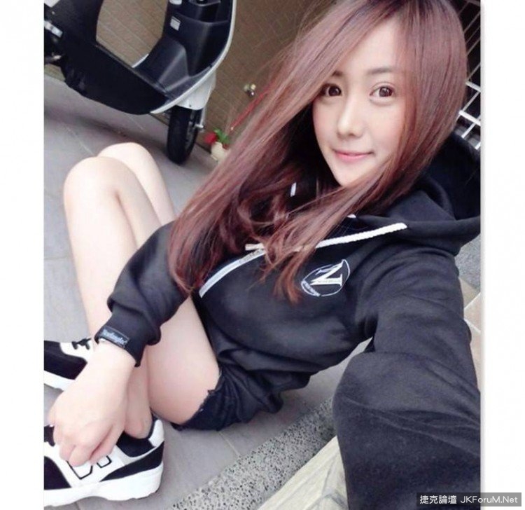183906z26ch8cbwvvbotcm.jpg