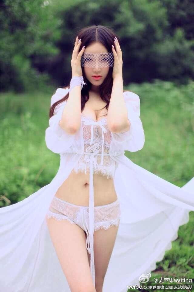 005I7WZKjw1ej48m954yoj30hs0qomyy.jpg
