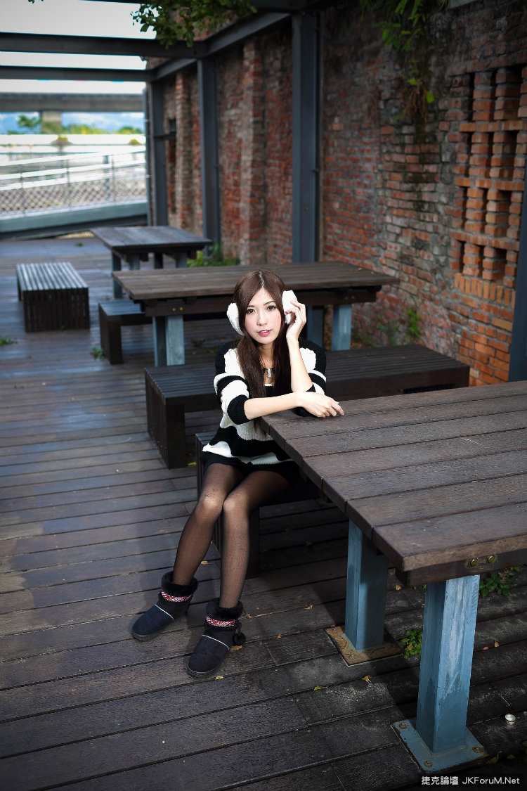 0121469mihh09soct7j88j.jpg