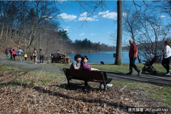 不在乎別人眼光　我和我的充氣娃娃之戀