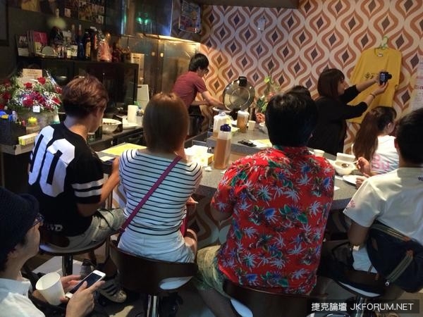 AV男優清水健改行賣大便咖哩，靈感來自吃屎過去