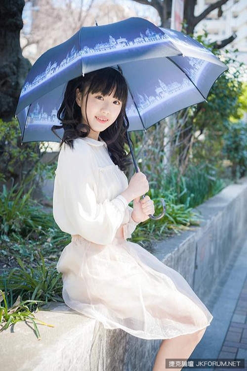 《美少女戰士雨傘》不用擔心恥力不足的夢幻傘