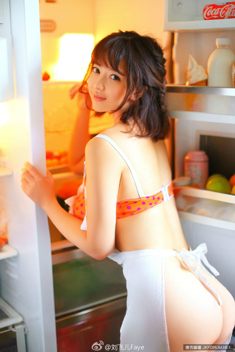 0929592ey9xh0lggg89sdt.jpg