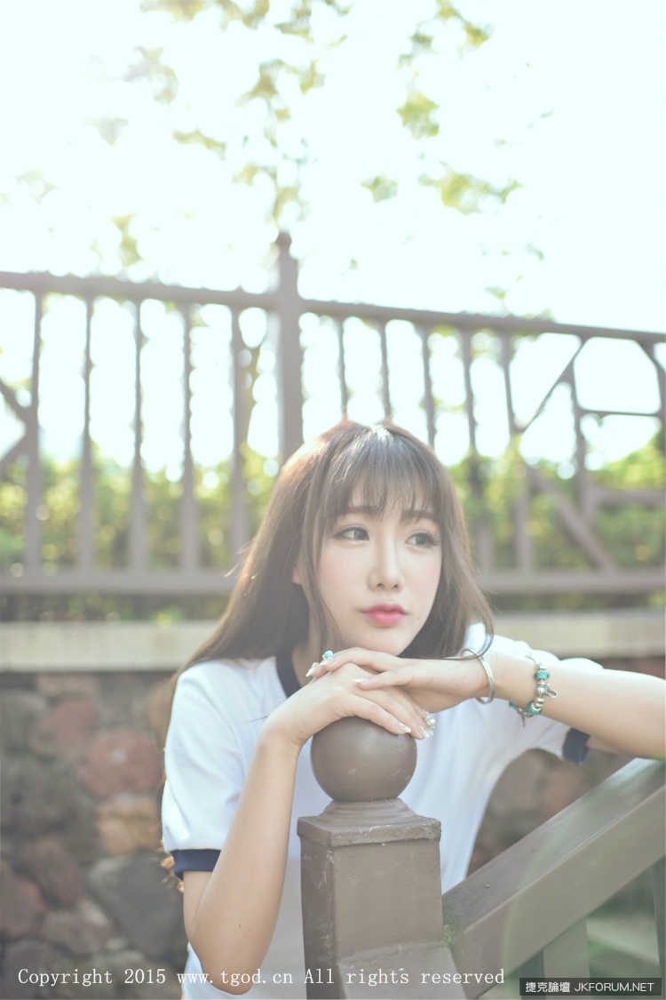 160428a9n93b1349by6naw.jpg