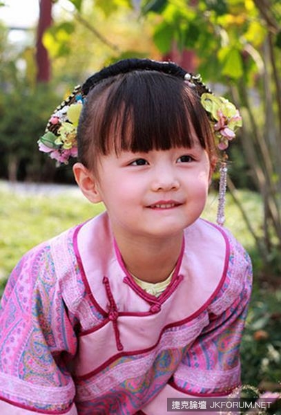 6歲的小羋月被封為「史上年齡最小女神」！她們人小鬼大卻紅遍半邊天