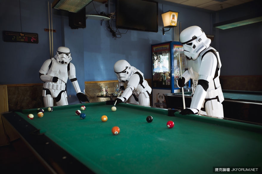【GG扑克】下班後的帝國風暴兵 Stormtroopers On Their Days Off