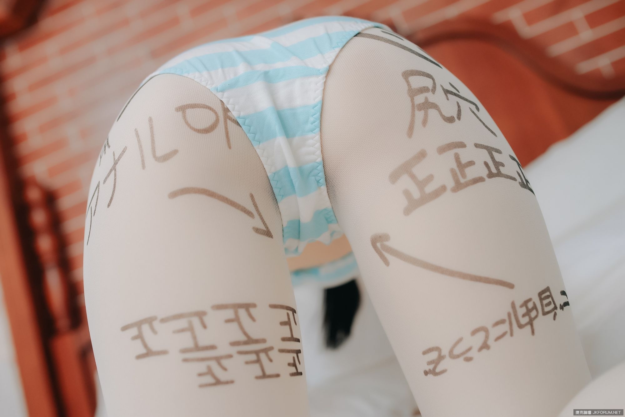 Slideshow 肉 便 器 エ ロ ゲ.