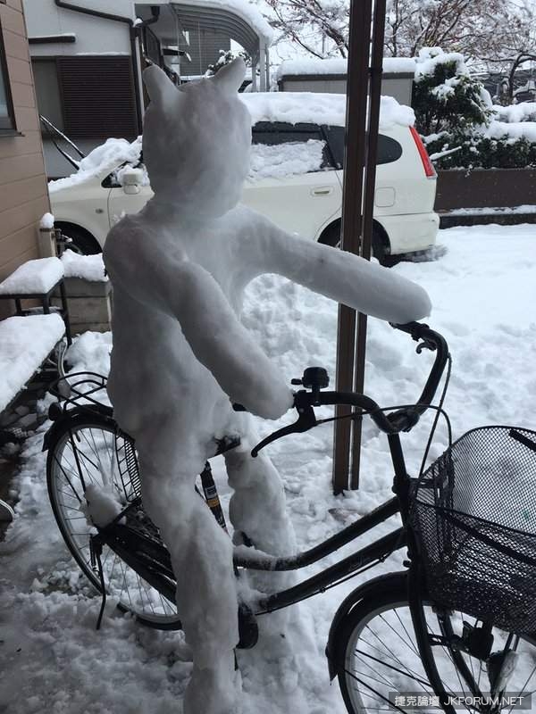 日本推民的創意在大雪中依然發揮極致ww
