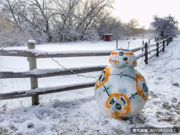 日本推民的創意在大雪中依然發揮極致ww