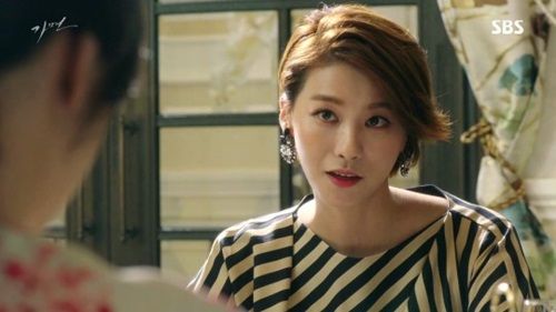 女人才看得出女人的小動作 同性最討厭的9種女生