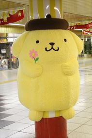 大量布丁狗出現在新宿車站，軟萌形象好治癒