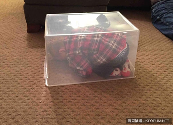 funny-kids-playing-hide-and-seek-461__605.jpg