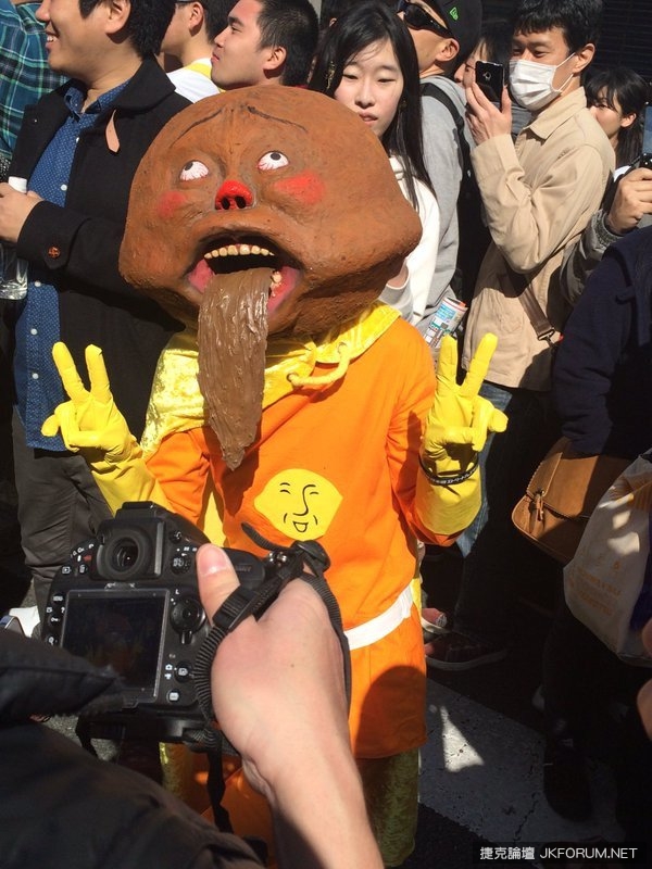 童年崩壞！日本街頭出現超恐怖「麵包超人」Cosplay！