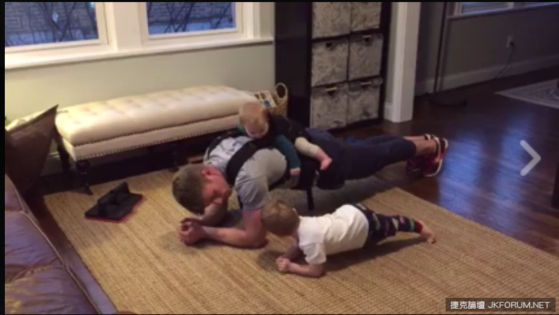 全家一起來健身！超萌小正太運動細胞超好