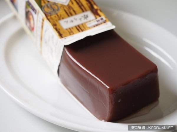 日本業務超市的《謎樣牛奶包裝食物》絕對有人會看錯啊……