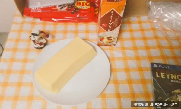 日本業務超市的《謎樣牛奶包裝食物》絕對有人會看錯啊……