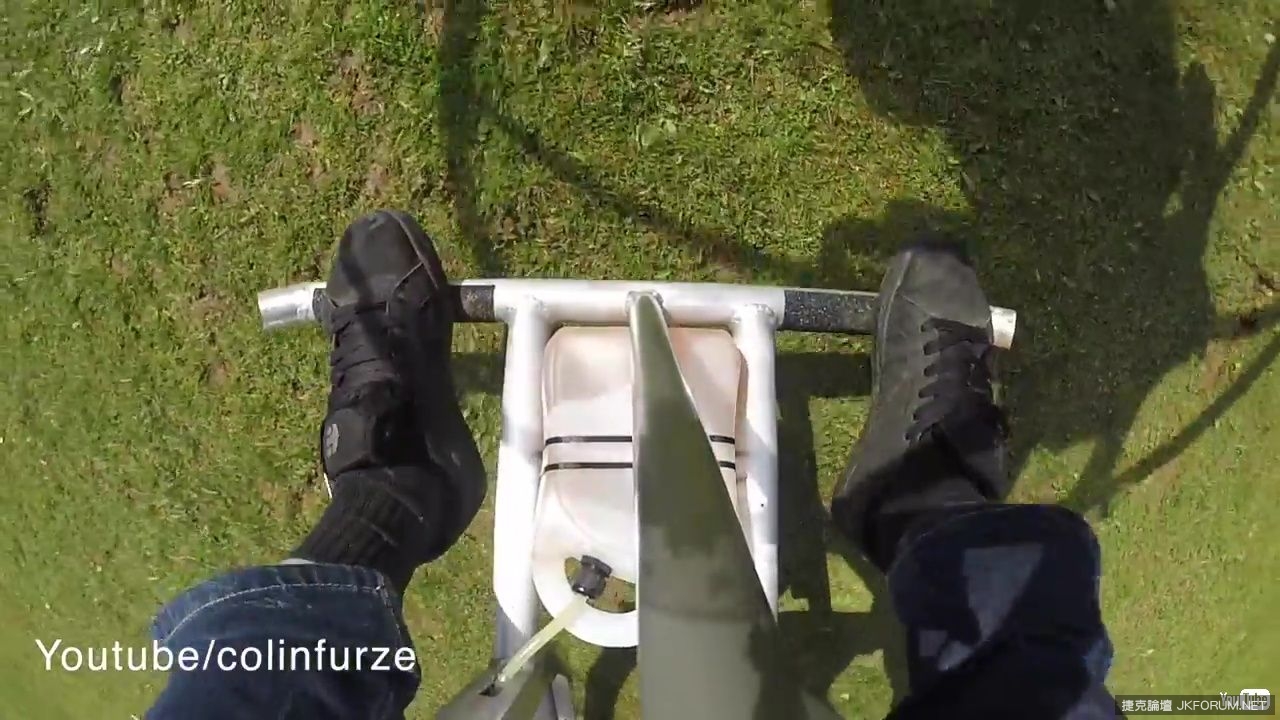 男人的浪漫！Youtuber發明家自製飛行腳踏車Hoverbike！