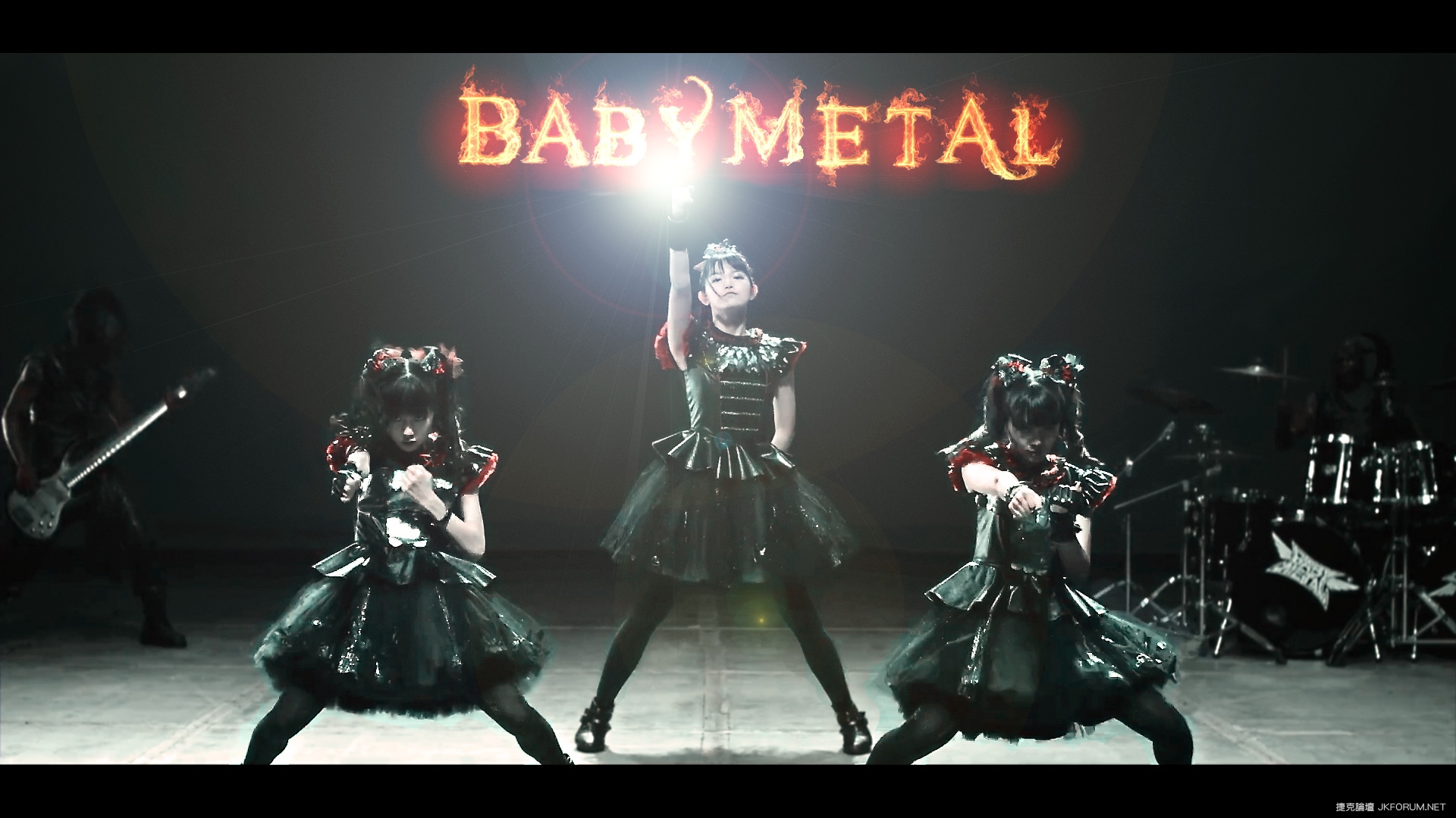 日本金屬偶像團體『BABYMETAL』席捲歐美重金屬圈！