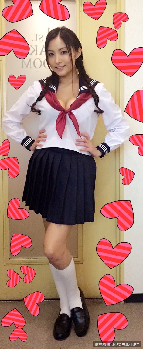 聲優也要靠巨乳力拼？巨乳御姊聲優高橋智秋水手服讓人受不了！