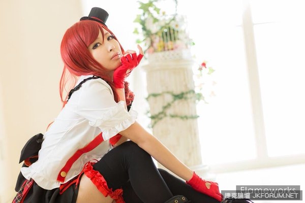 用美尻來為你上班打氣加油！日本美人Cosplayer「なーさん」