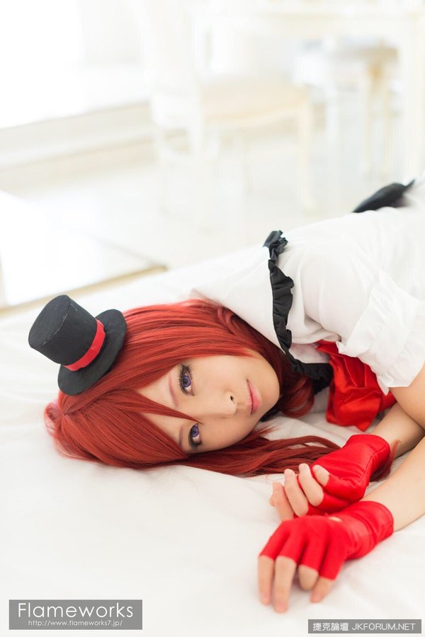 用美尻來為你上班打氣加油！日本美人Cosplayer「なーさん」