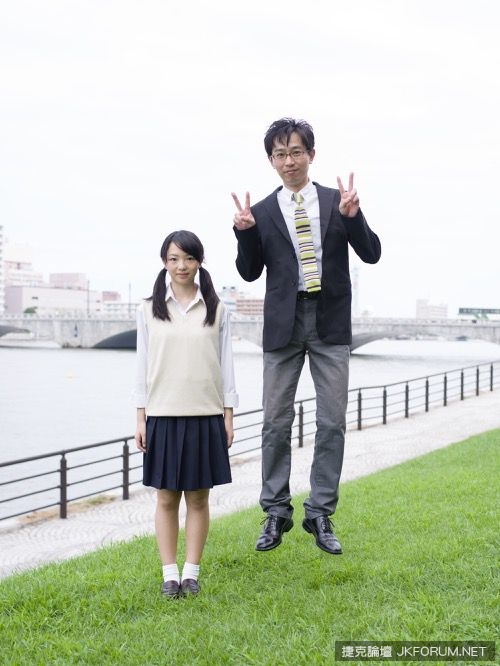 跳躍的上班族！　日本「怪叔叔」與少女圖鑑