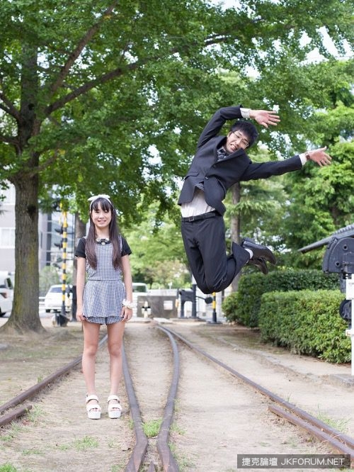 跳躍的上班族！　日本「怪叔叔」與少女圖鑑