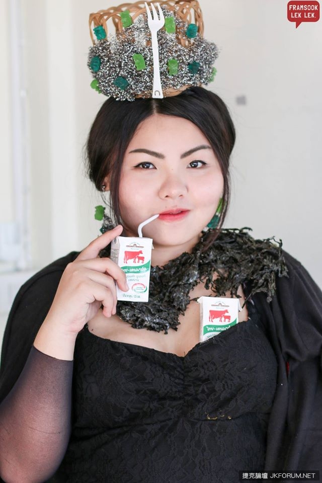 泰國Sine Benjaphorn 少女用「蝦餅」作出第2件超美坎城華服