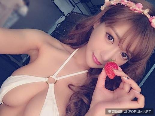《必Follow的AV女優IG》每張照片我都要親自按上〝我喜歡〞❤❤❤