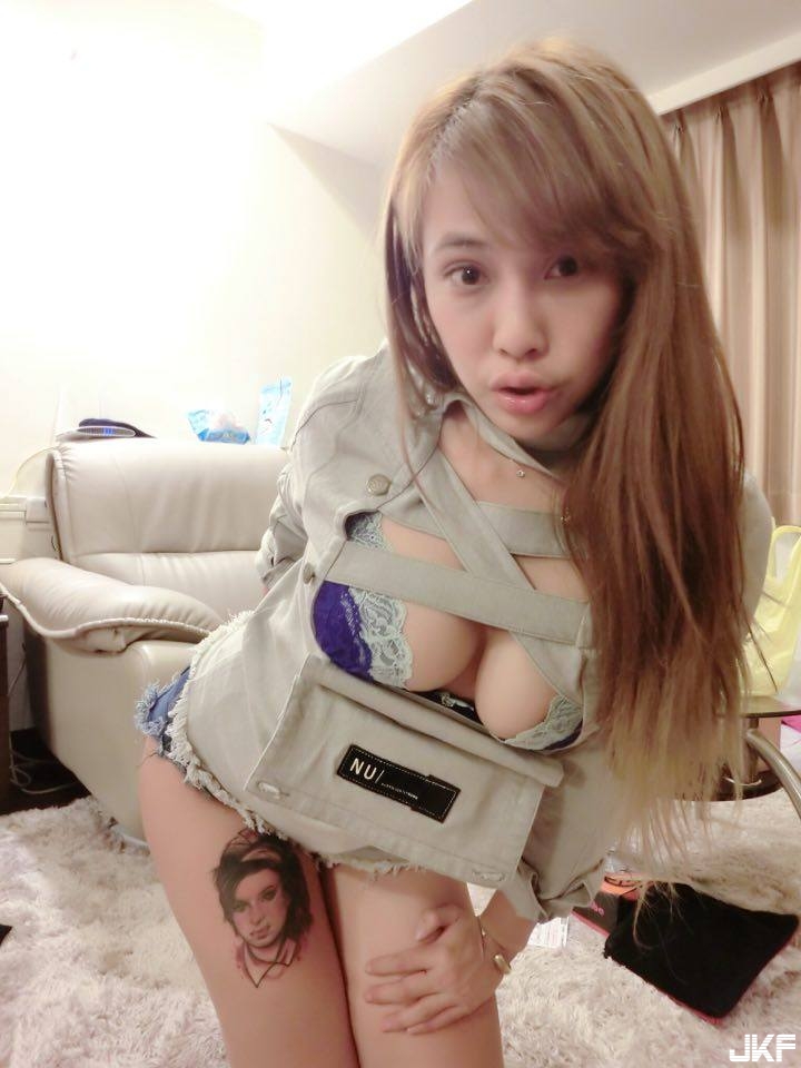 09241721ifz2i8i7wzr1tw.jpg