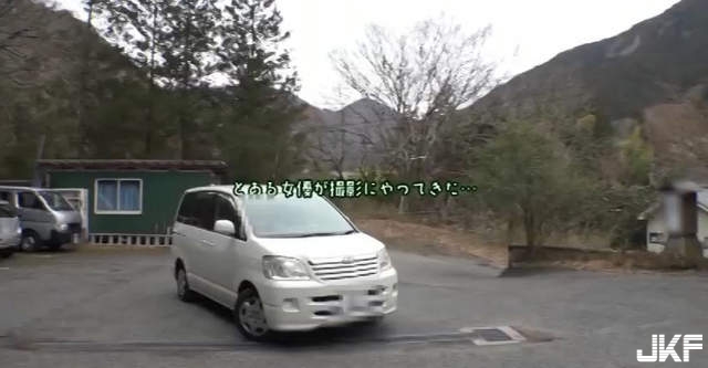 發現深山中《拍攝 AV 的溫泉旅館》我也想要住宿加購 18 禁服務……