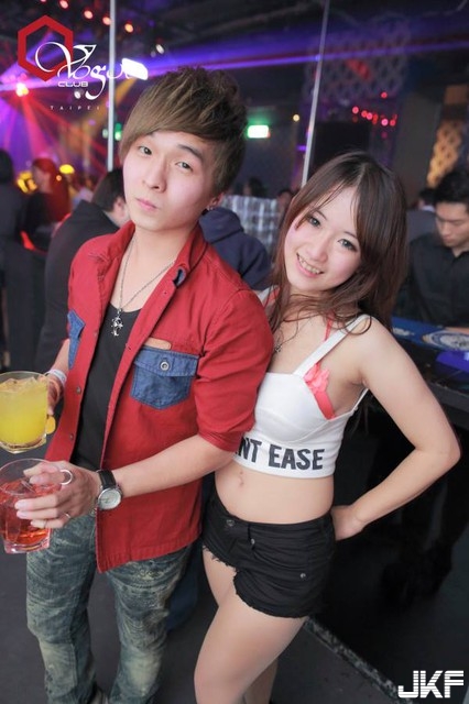 2014.12.25 Christmas Party - 夜店辣妹 -