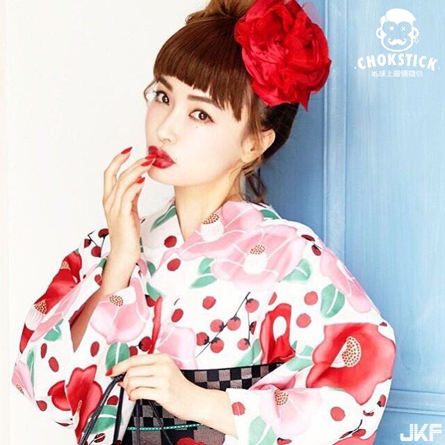 這個日本「童顏老魔女」的年齡你一定猜不到