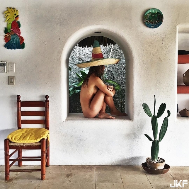 Instagram最辣背殺就是她！攝影師Magdalena Wosinska全裸遊遍世界成話題