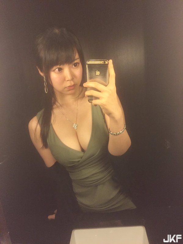 為了學中文，涉谷由里不當寫真女優了，好想買機票飛去陪他讀書啊!