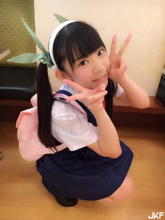 長澤茉里奈「童顏美乳」最新一期死庫水美照出爐！