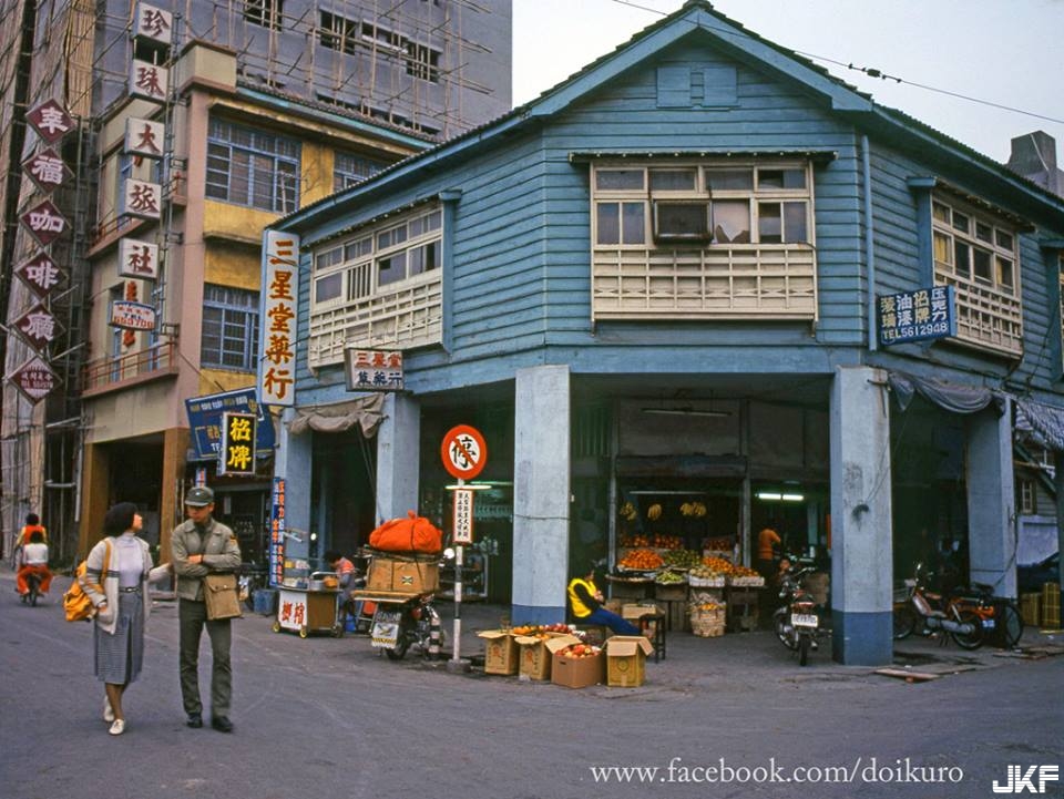 30年前造訪台灣，日本攝影師拍下珍貴的繁華街景！