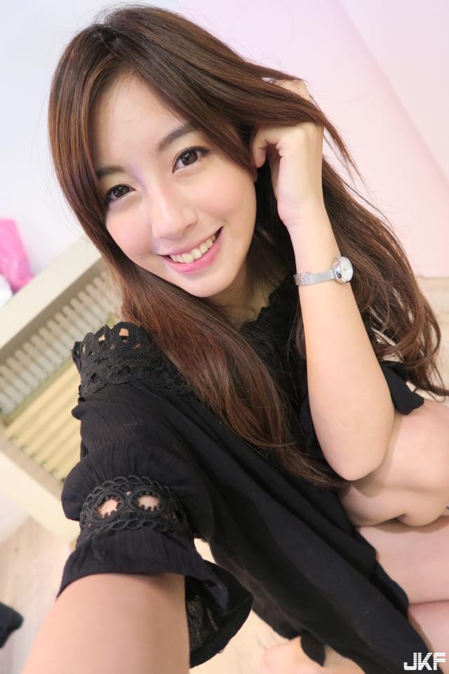 辜莞允18+裸照流出&#8230;「泡湯私密照門」兇手抓到了！順手送上NONO「尖叫妹」私照，大飽眼福吧～
