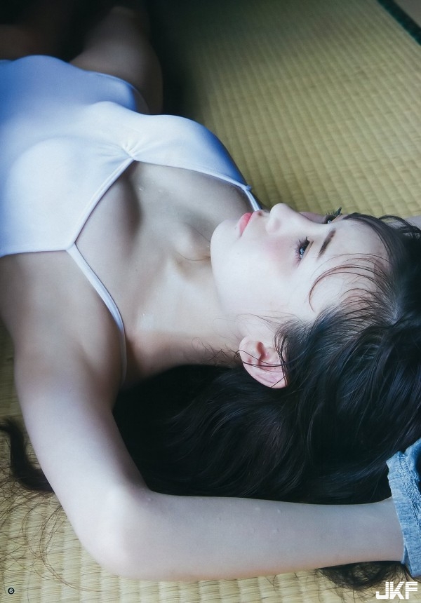 金子理江 強勢回歸！最新雜誌寫真大分享 越來越有小女人魅力了！幾罷昏啊！