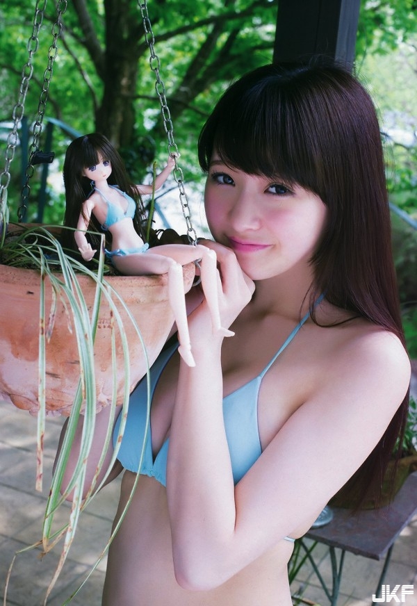 金子理江 強勢回歸！最新雜誌寫真大分享 越來越有小女人魅力了！幾罷昏啊！